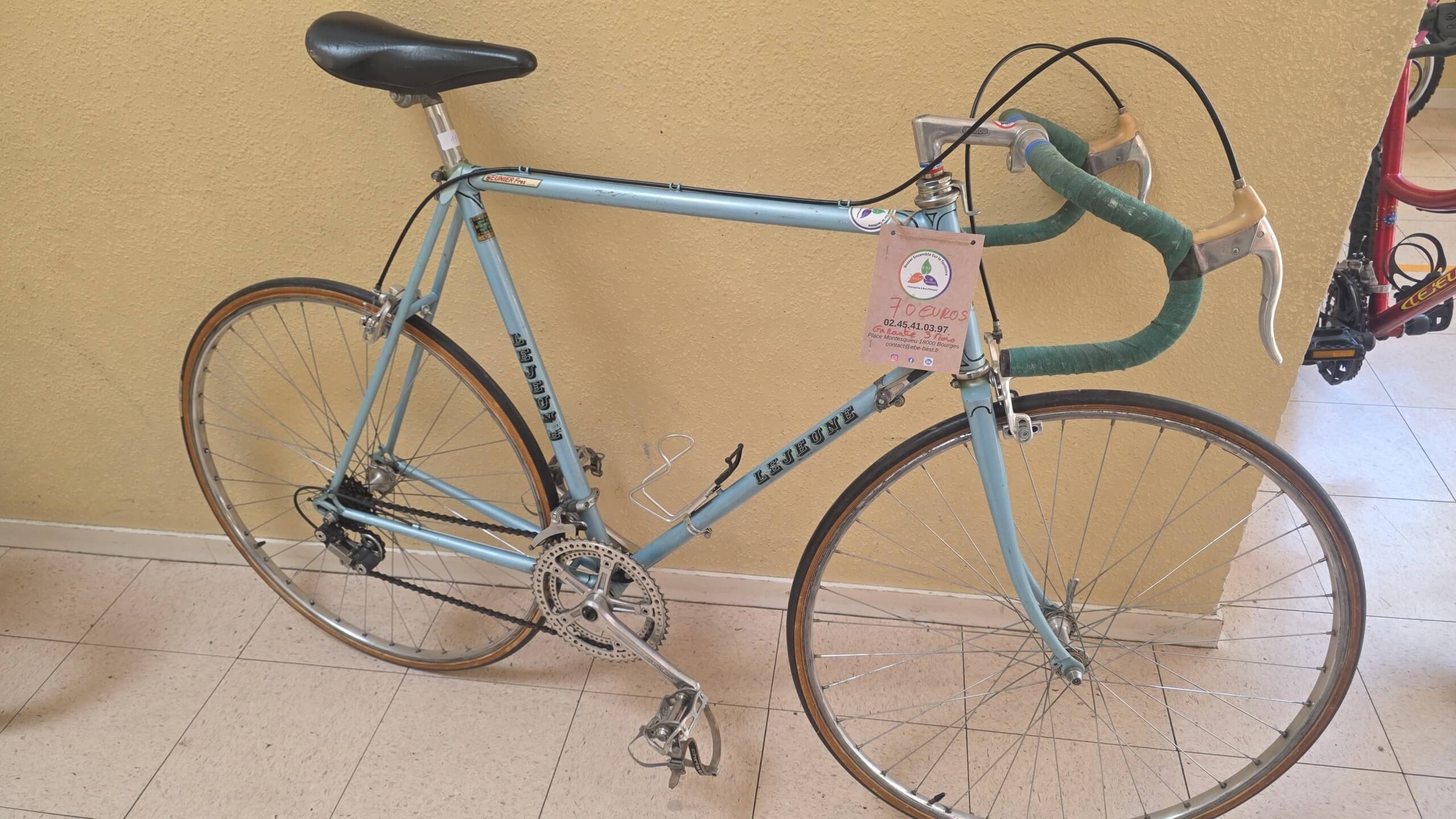 lejeune bleu .11. min